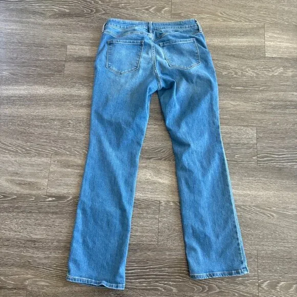 Old Navy Mid Rise Kicker Boot Cut Jeans Womens Size 10 Stretch - Picture 4 of 6